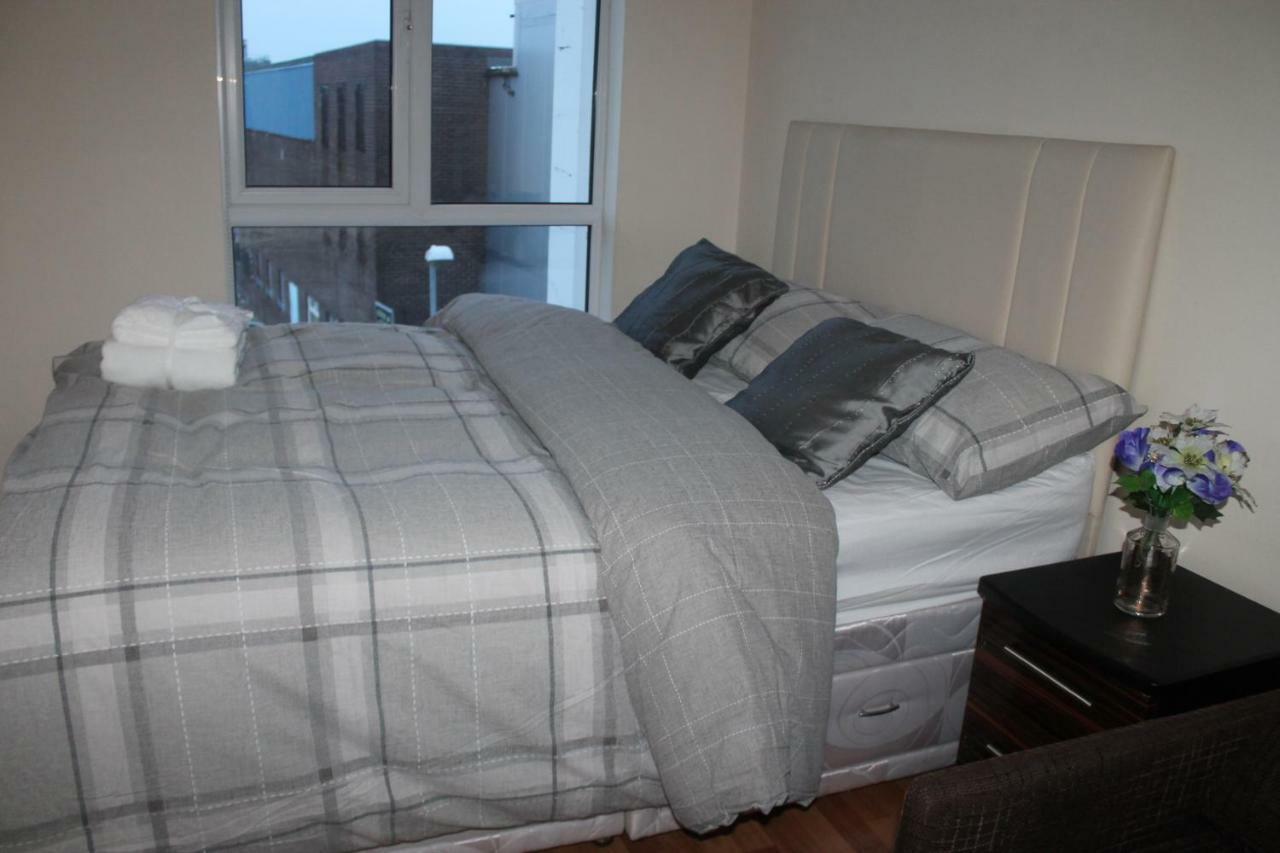 Corporate Gilmartin Apartment Ливърпул Екстериор снимка