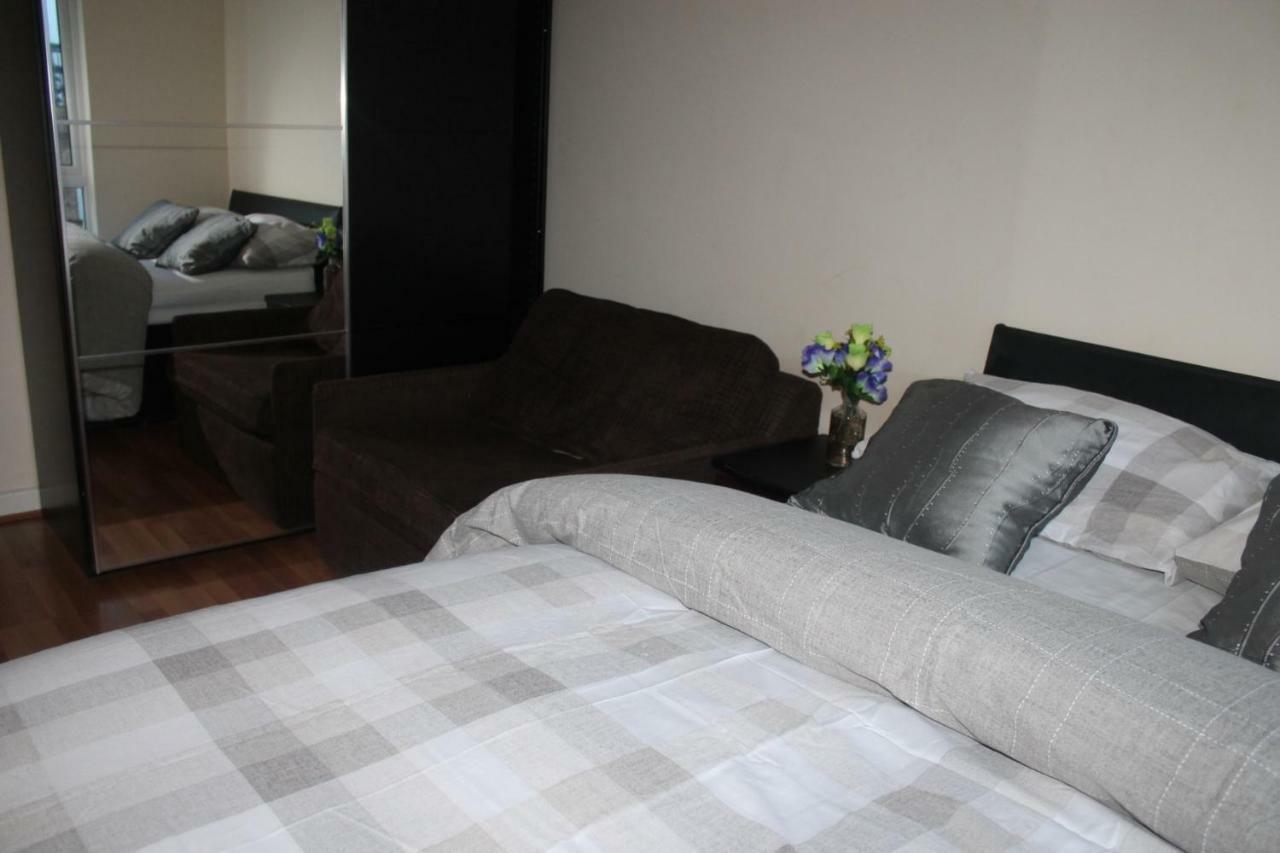 Corporate Gilmartin Apartment Ливърпул Екстериор снимка