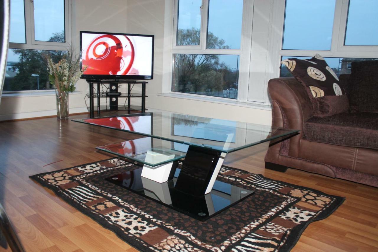 Corporate Gilmartin Apartment Ливърпул Екстериор снимка
