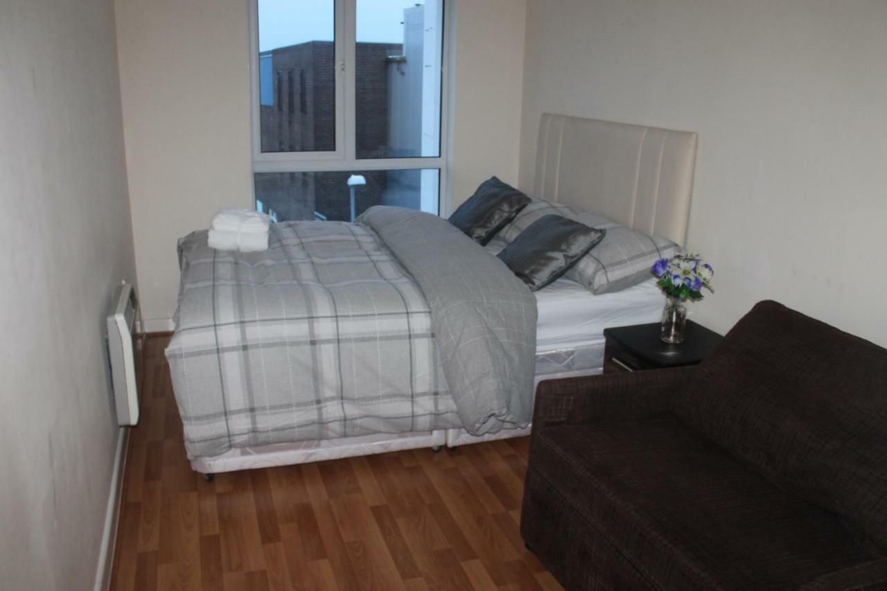 Corporate Gilmartin Apartment Ливърпул Екстериор снимка
